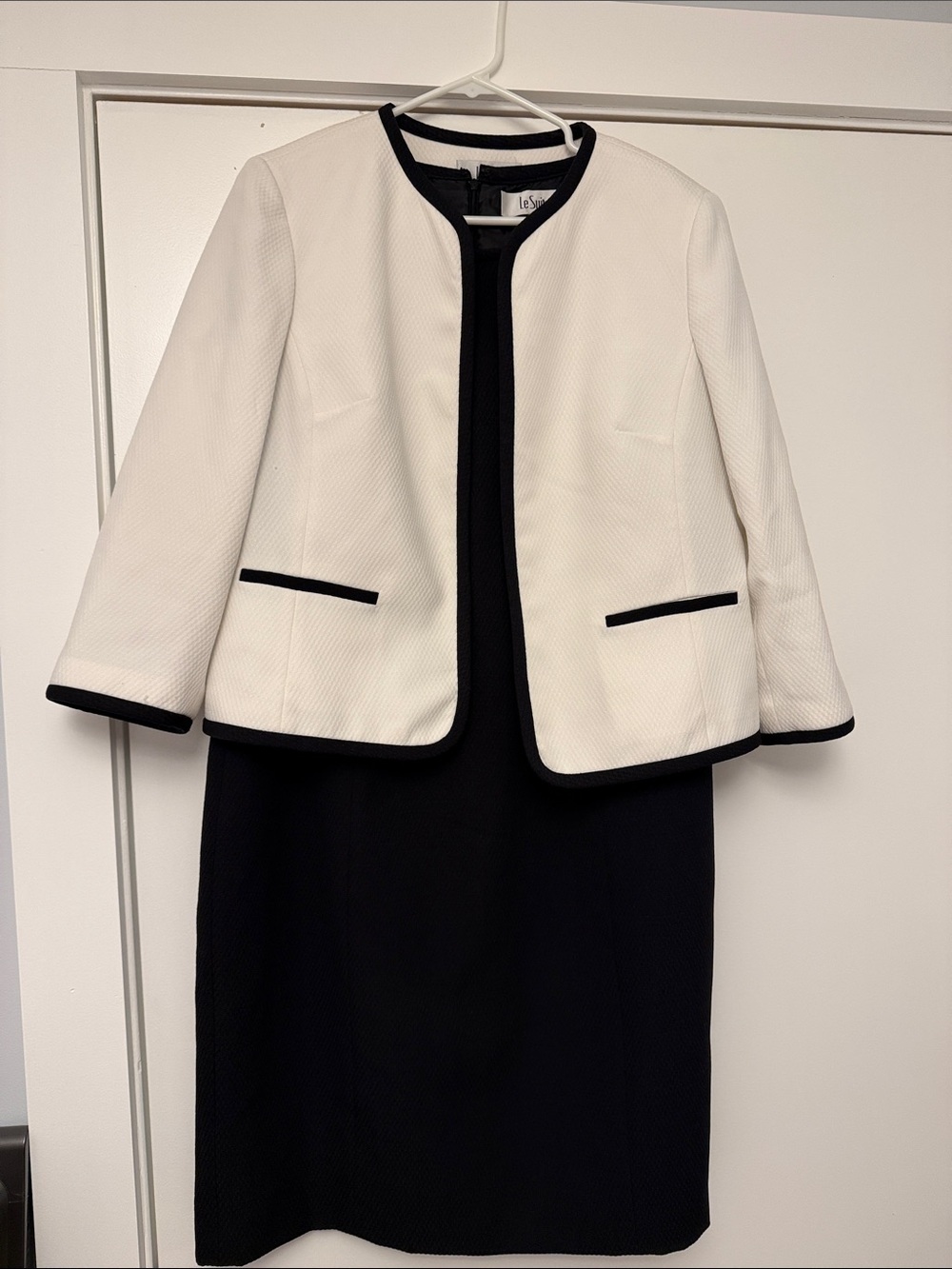 Le Suit White Jacket with Black Trim Tailored Bouclé Blazer and Dress Sz 12